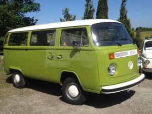 VW BUS T2b